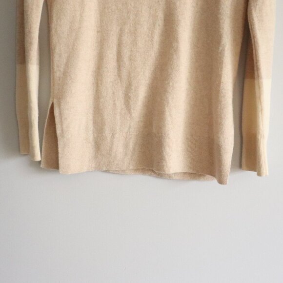 Club Monaco Women's Sz S Cream 100% Cashmere Side Slit Ribbed Crew Sweater‎ - Picture 9 of 12